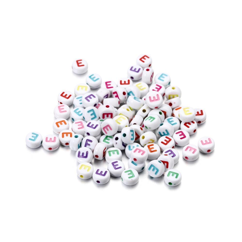 Color Letter Beads On White Background Acrylic English Letter Beads Plastic Round Bracelet Beads 26 Single Letter D