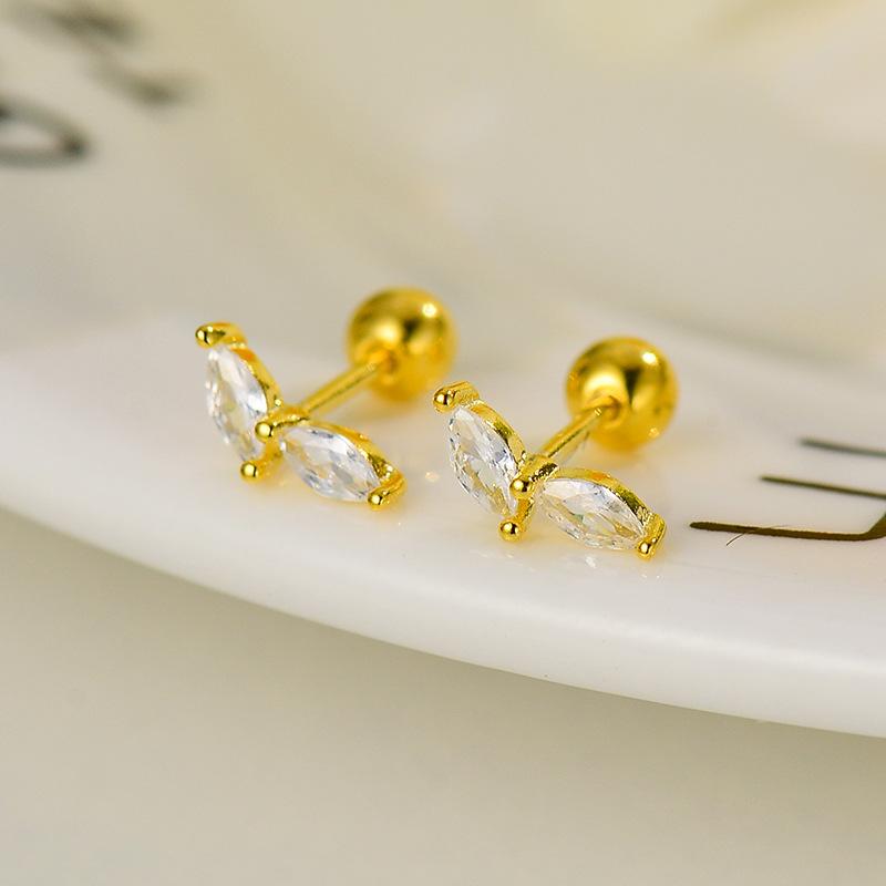 

Genuine 925 Sterling Silver Stylish Personality Leaf Zircon Earrings for Women Korean Cute Simple Jewelry Accessories золотой