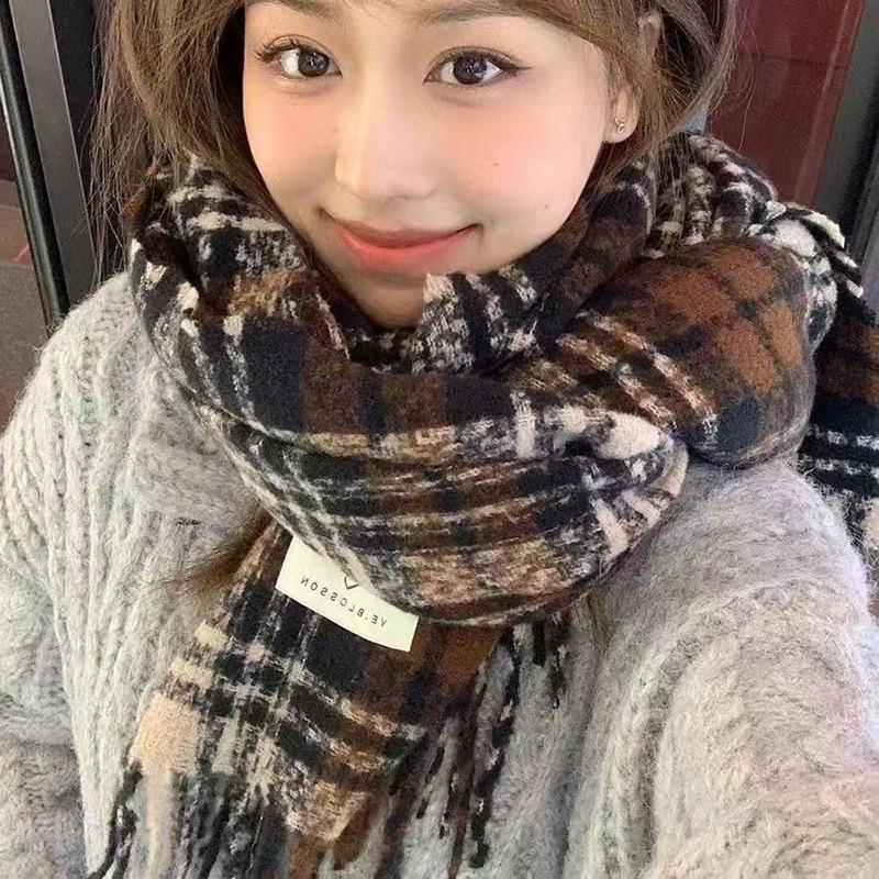 Autumn and Winter New Lilac Plaid Scarf Female Korean Atmosphere Couple Shawl Versatile Light Luxury High-end Scarf