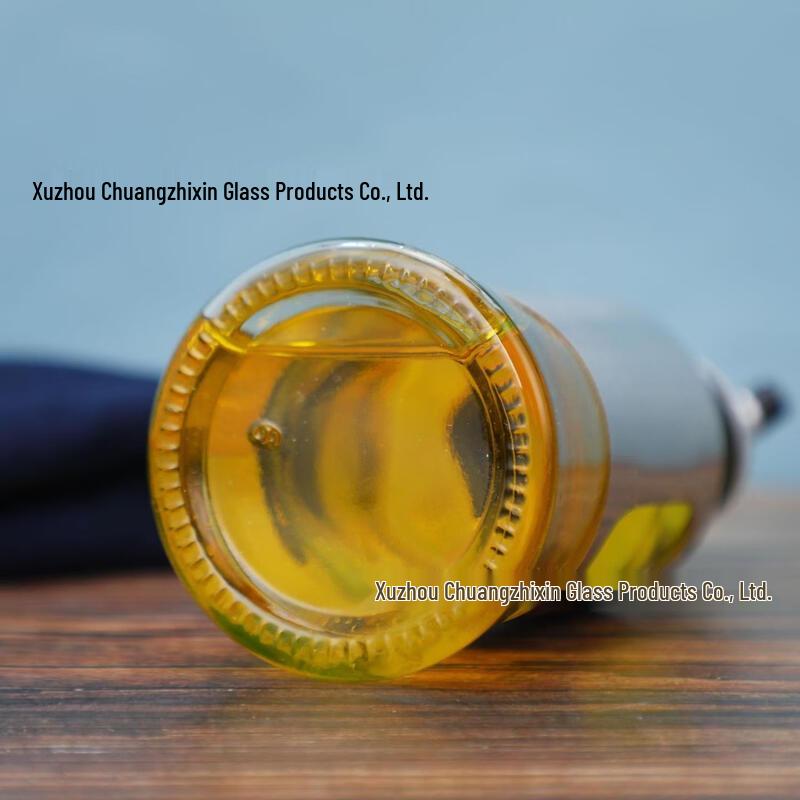 ZISIZ Kitchen Stainless Steel Oil Pot & Glass Seasoning Bottle Set