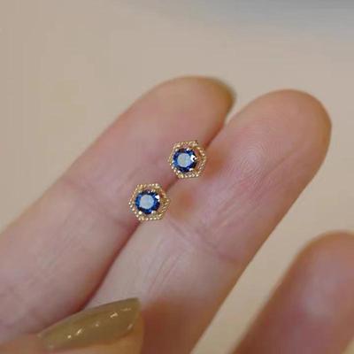 Orecchini Esagonali Minimalisti da Donna con Zircone Blu - Eleganti e Adatti per Dormire e per il Pendolarismo