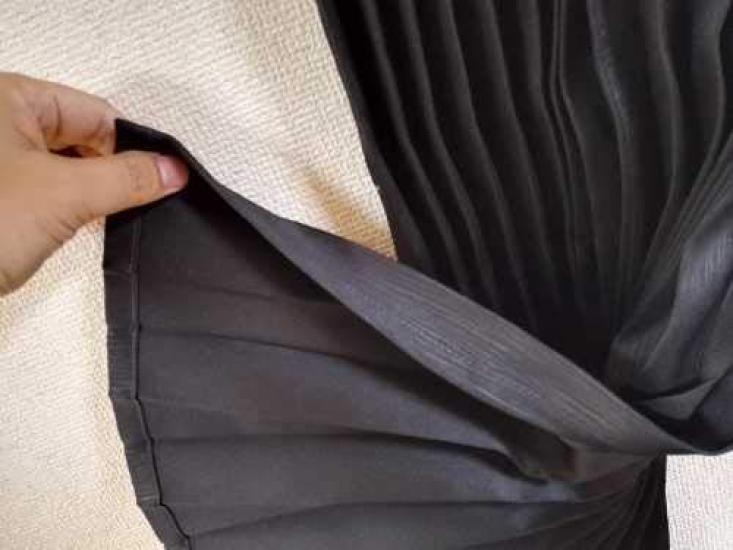 În Truck Nile Blackout Draperii plisate pentru pui de somn Negru 240cm x Lungime 90cm x 2 Panouri 1 Formă ușoară Memorie de formă (Fabricat în Japonia, Perdele) [Perdele Rotunde] Culoare