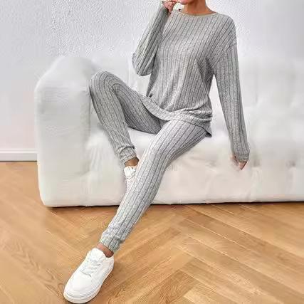 Europe, America 2024 Autumn and Winter Casual Turtleneck Knitted Long-sleeved Suit Women's Foreign Trade Sweater Loose Trousers Two-piece Set