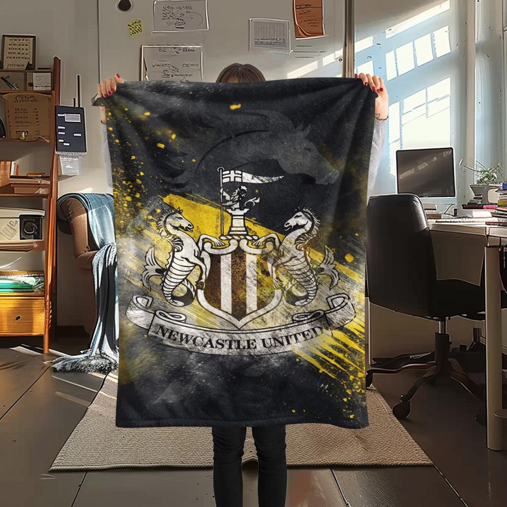 1Pc Newcastle United Print Flannel Blanket High Quality Warm Comfortable Cover for All Seasons Perfect for Gifts Home Decor