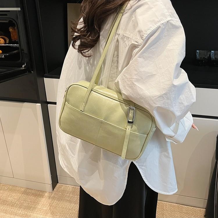 2025 large capacity popular handbag spring and summer new trend shoulder bag retro fashion pillow bag