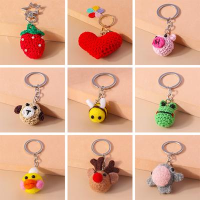 Mignon Porte-clés Animal Cartoon Abeille Chiot Tricoté à la Main Pendentifs Porte-clés Cœur d'Amour Crochetés Décoration Sac à Main Bijoux Cadeaux Femmes Filles