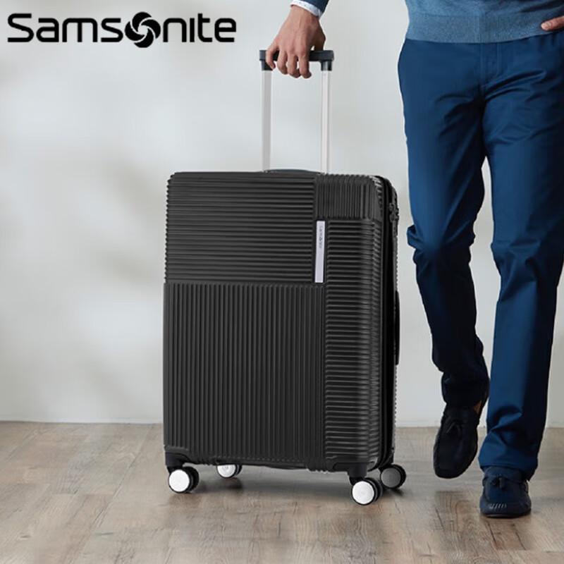 Samsonite Expandable Spinner Suitcase