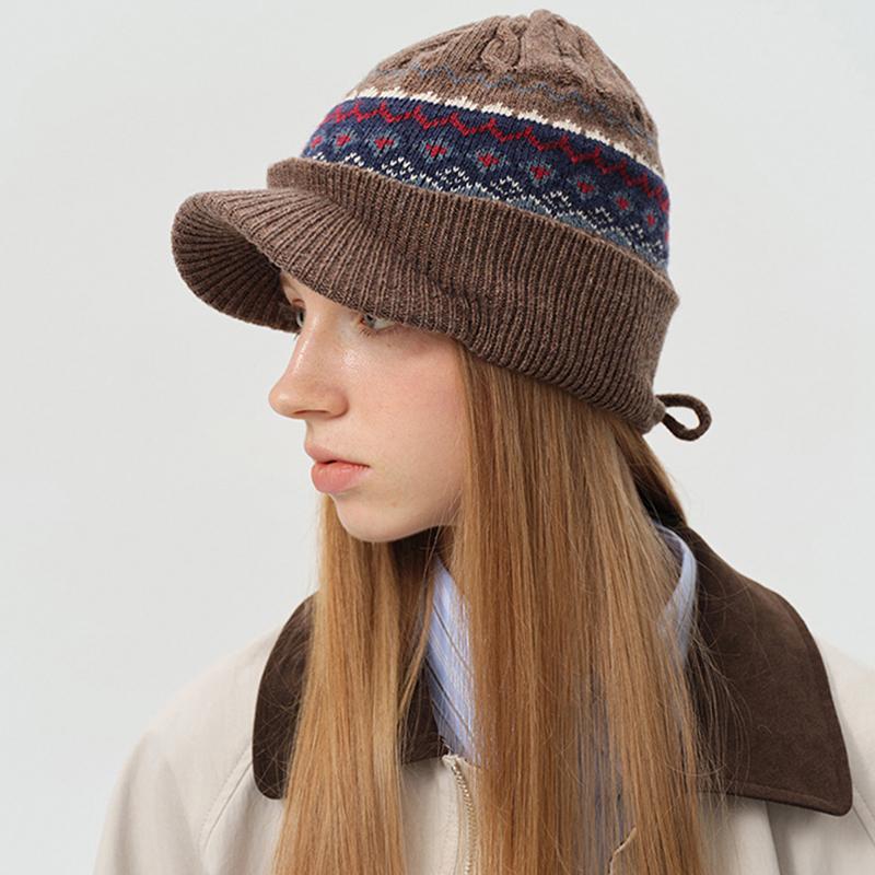 Fashion Women Windproof Warm Knitted Hat Coldproof Short Brim Peaked Cap Lady Cold Resistant Ear Protection Beanies Ski Caps