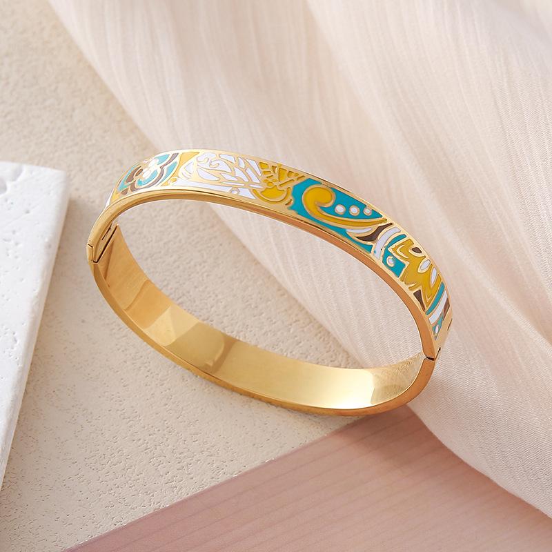 European and American Bestseller: 18K Gold Plated Titanium Steel Enamel Bracelet - Women’s Colorful Drip Oil Light Luxury Jewelry.
