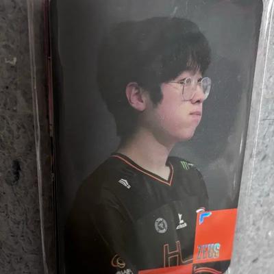 February Monthly Photocard HLE