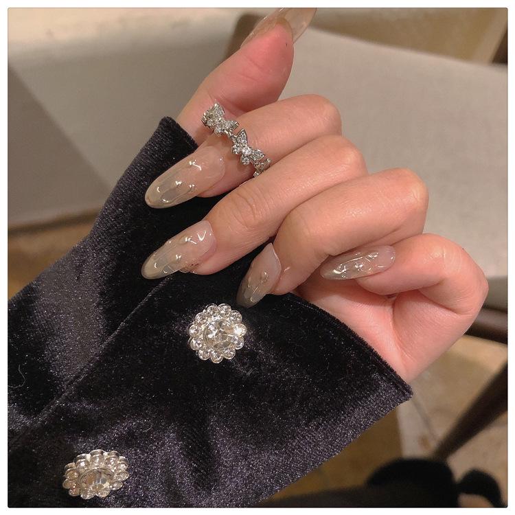 Korean-Style Niche Design Women's Adjustable Index Finger Ring: Chic, Versatile, and High-End for a Cold, Distinctive Look