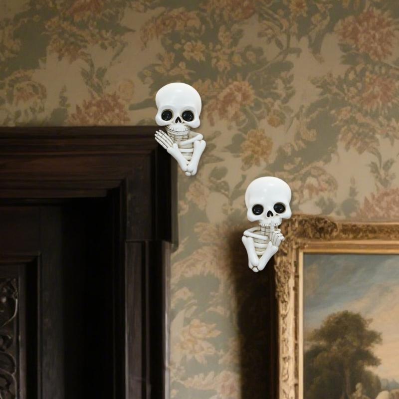 Resin Skull Wall Sticker Realistic Skull Figure Door Ornament For Door Frame Mantels Entryways Halloween Decoration