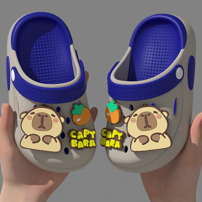 

Children s hole shoes Kapibara summer new boys and girls non-slip outer wear bag head slippers soft bottom cool slippers 13 yards [inner length 12CM]