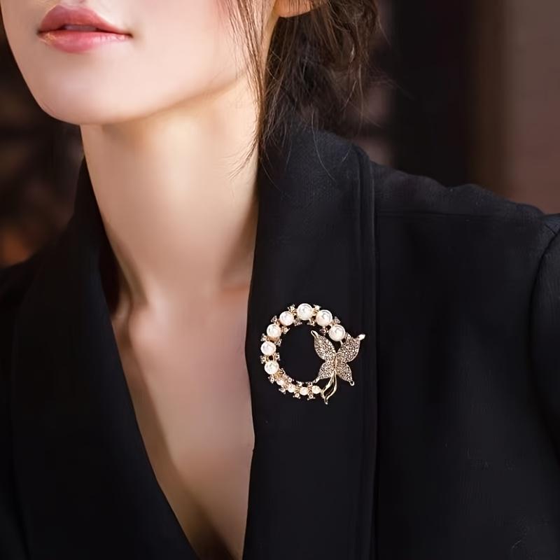 Elegant Butterfly Brooch with Imitation Pearls, High-End Exquisite Corsage Pin for Women, Classic Versatile Clothing Accessory