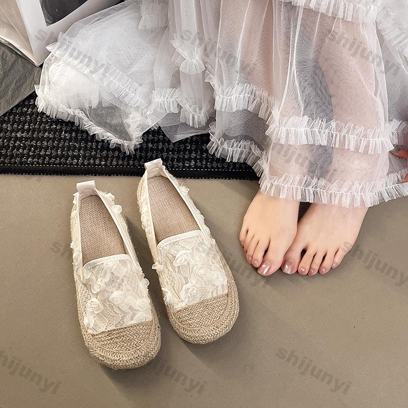 Women's Casual Shoes Summer 2025 New Round Toe Breathable Comfortable Flats  Fashion Weave Lightweight Slip On Vulcanized Shoes