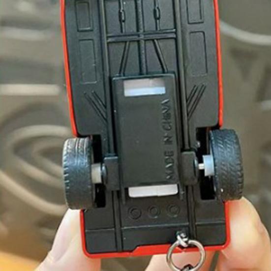 Keychain Pendant Pull Back Pickup Truck Design Key Chain Stress Relief Toy Firm Keychain Attachment Schoolbag Accessory