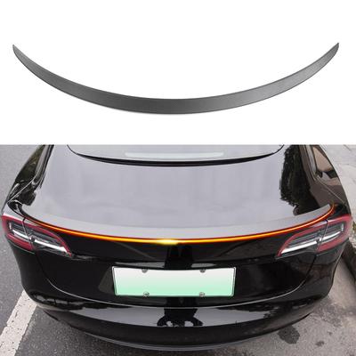 Influenszer által támogatott szénszálas hátsó spoiler készlet Tesla Model 3-hoz