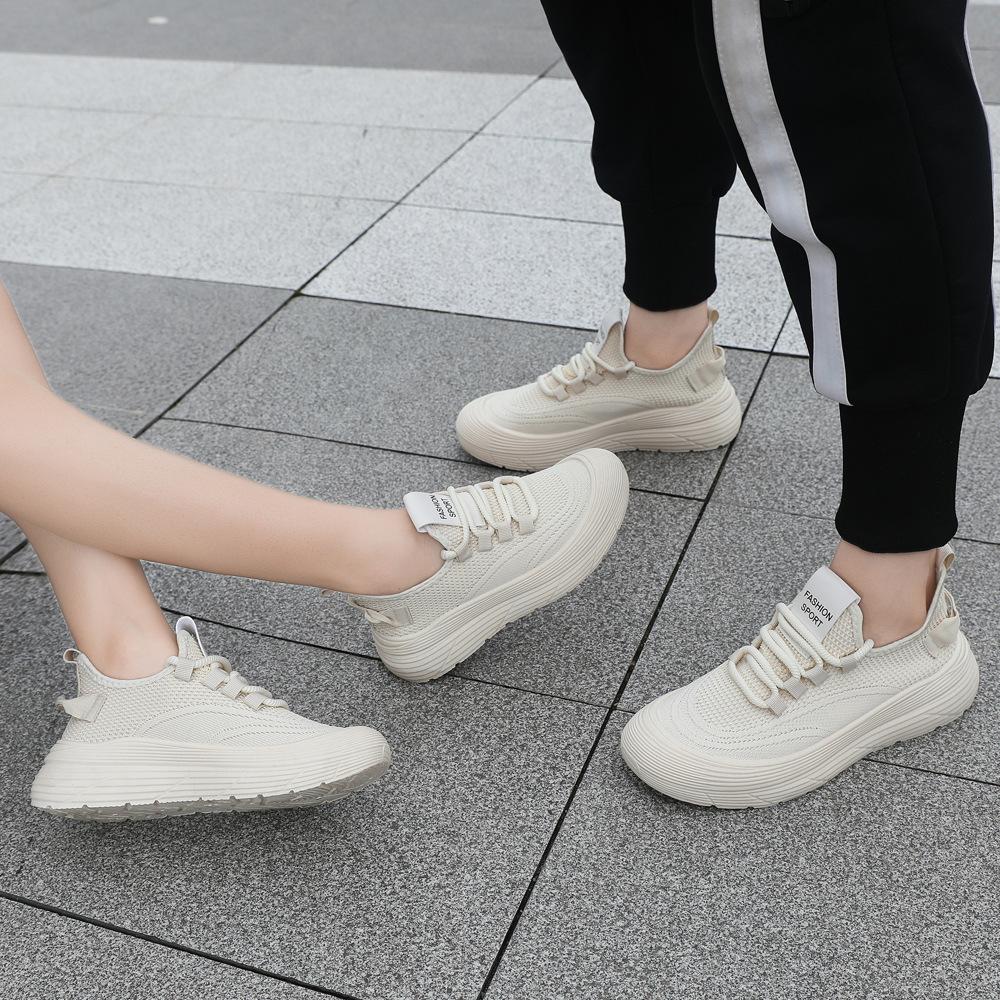 22 Summer New Fly-woven Breathable Mesh Lightweight Sports Shoes Platform Casual Shoes