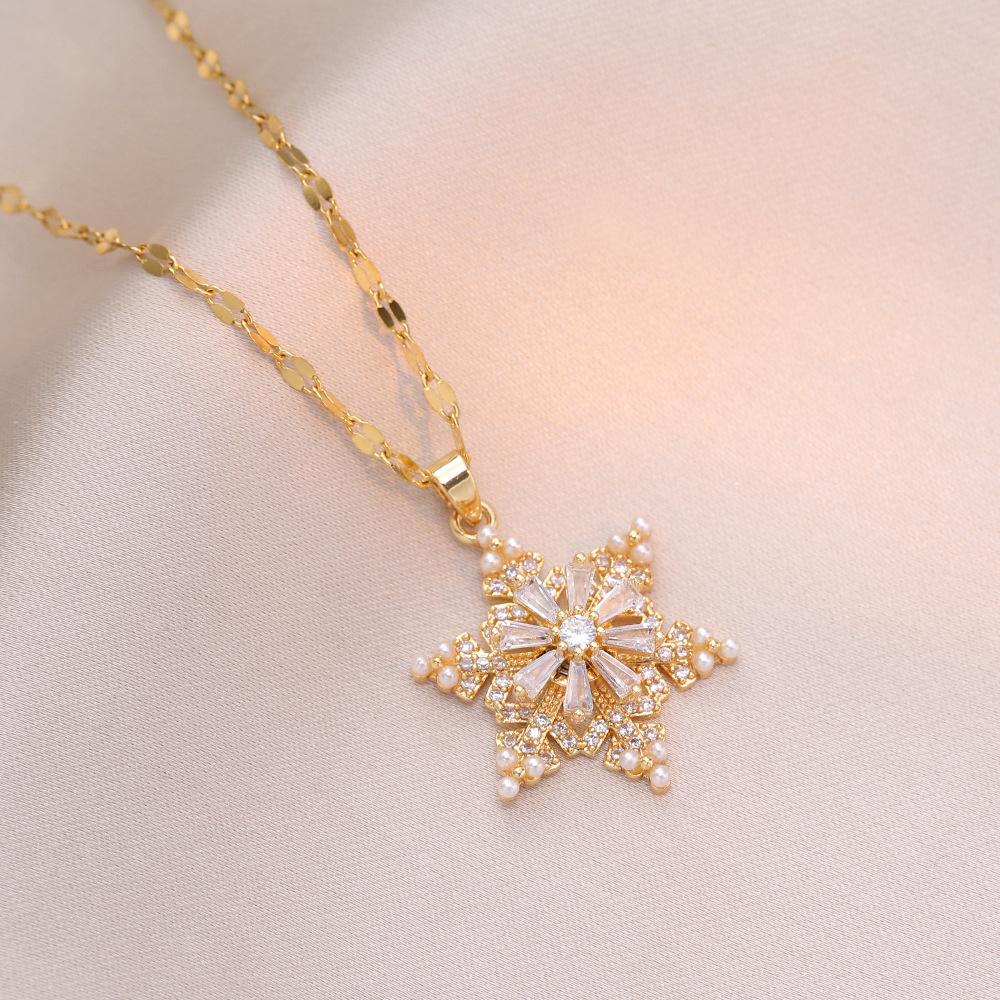 Female Crystal White Zircon Stone Snowflake Pendant Necklace Vintage Gold Color Wedding  For Women