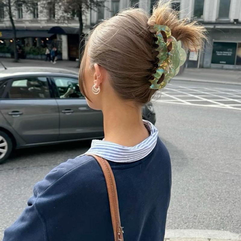 Simple Hollow Hair Clip Elegant Large Hair Clip Shark Clip Temperament Hairpin Accessories For Women