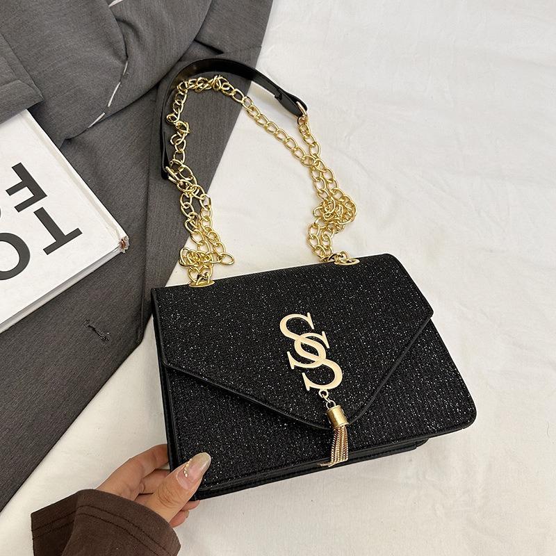 

Fashion trend new summer letter fringed texture chain women s shoulder crossbody small square bag