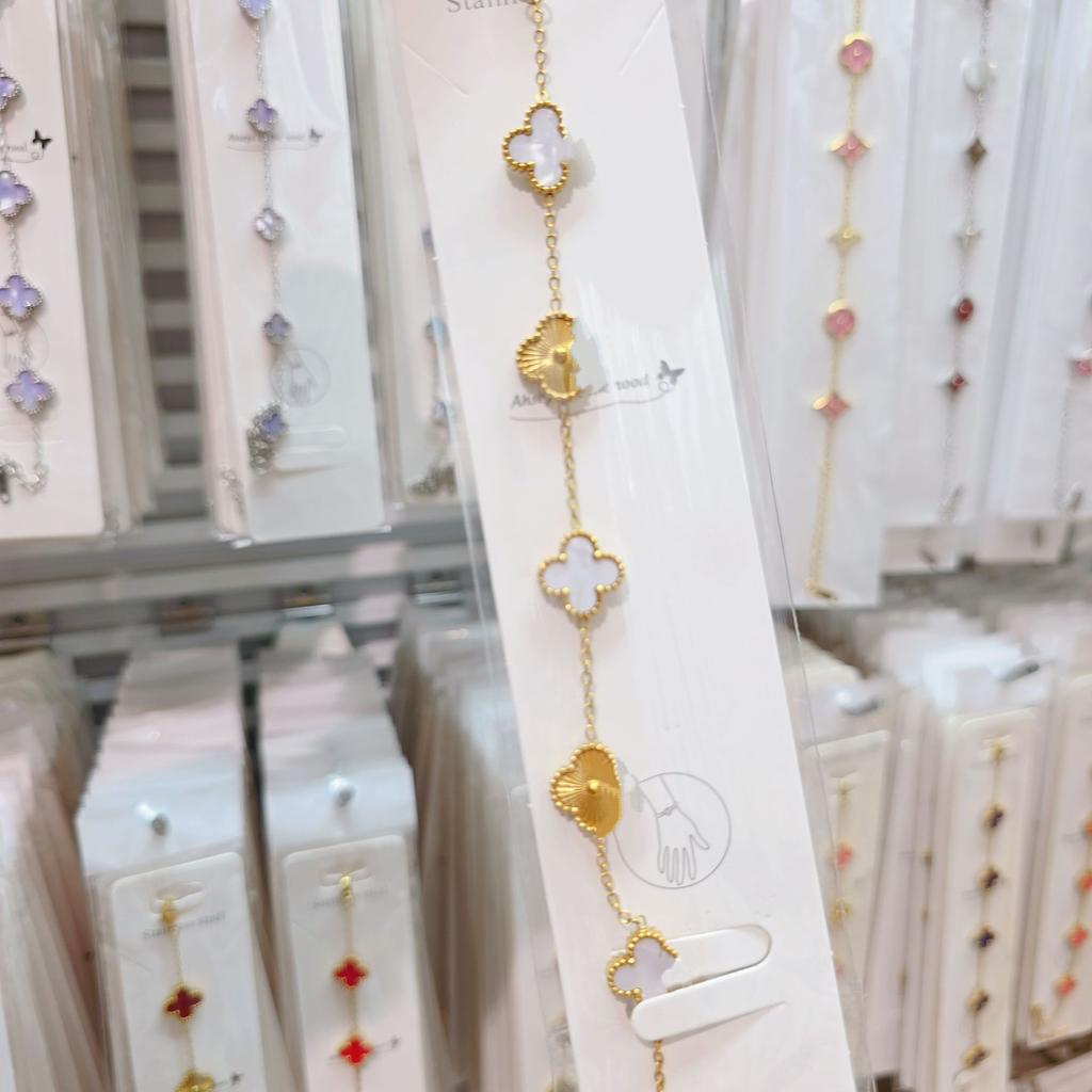 Double-sided Five-flower Four-leaf Clover Bracelet Titanium Steel Does Not Fade Light Luxury High-end Jewelry