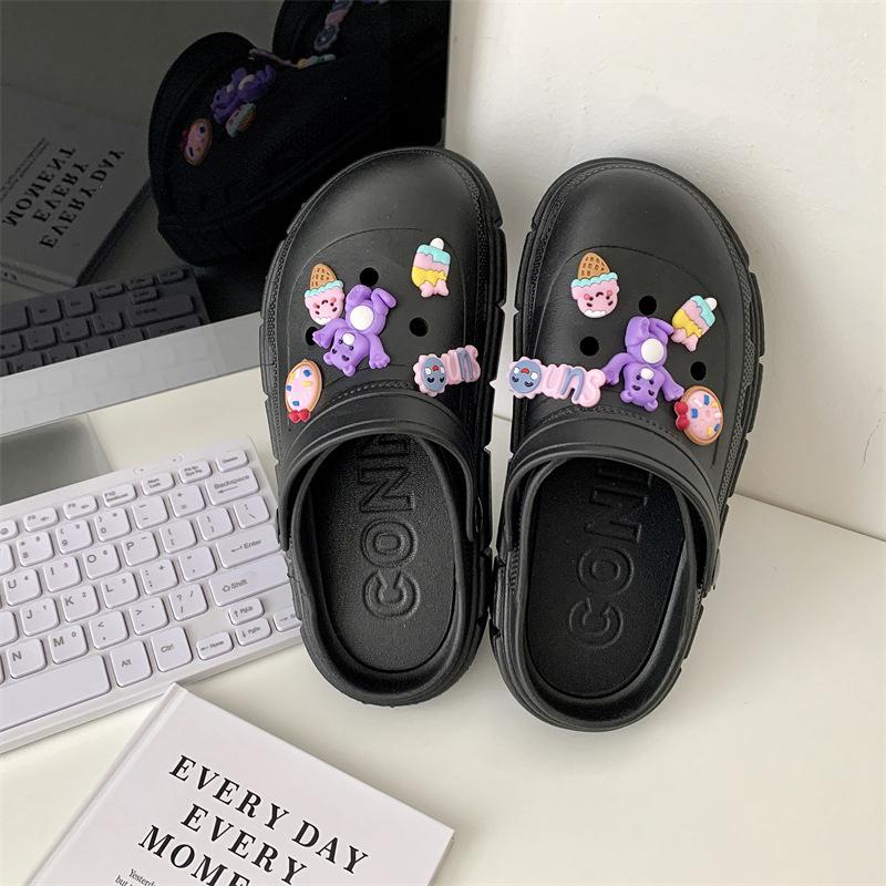 Hole shoes women's 2025 new women's muffin platform beach shoes student bag head wearing sandals