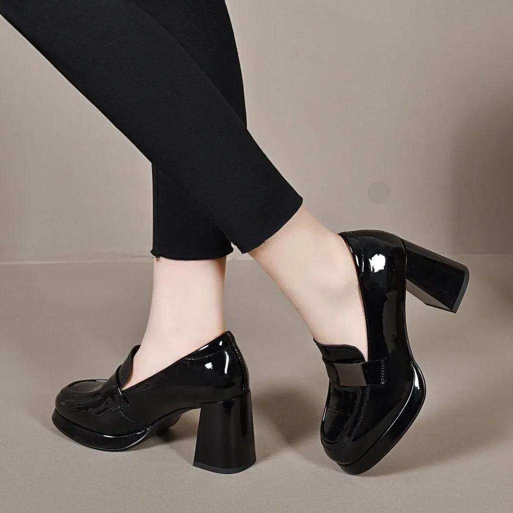 Mode Frühling und Herbst Mode Sexy Bequem Quadratische Zehe Einfarbig Metall Bankett Damen High Heels Damenschuhe Zapatillas Mujer