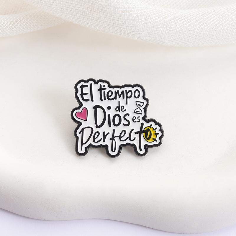El tiempo de Dios es Perfecto Enamel Pins Spanish Brooches Lapel Badges God Jesus Faith Quotes Jewelry Gift for Friends