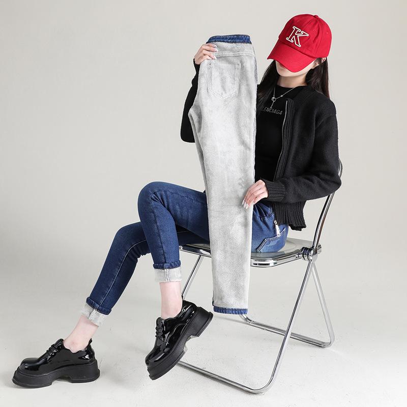 Fleece thickened jeans women's winter, women's high waist black small feet tight-fitting extended fleece outer pants