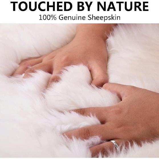 LLB Auto Center Console Cover Pad Universal Fit for SUV/Truck/Car,  Sheepskin Wool Fur Car Armrest Seat Box Cover, Furry Fluffy Auto Armrest Cover