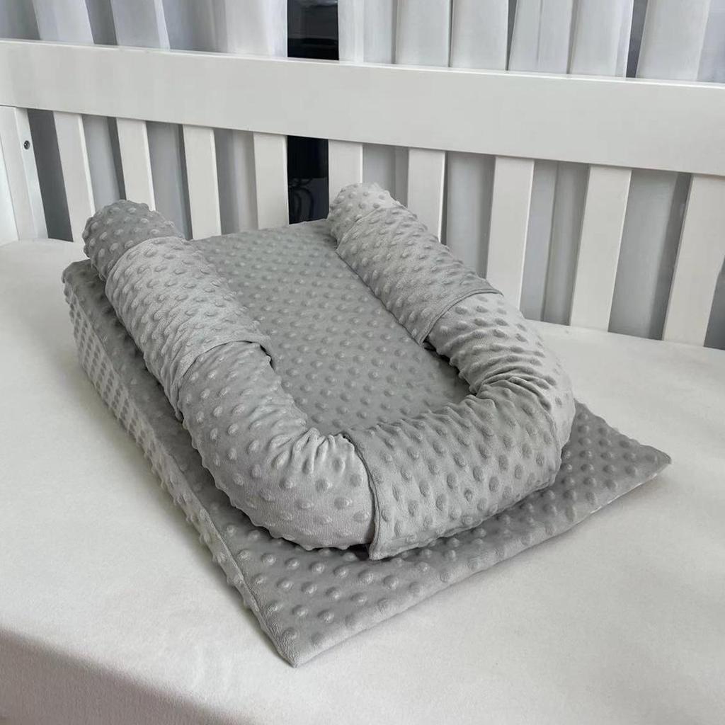 Cross-border Baby Nursing Pillow - Incline Side-lying Comfort for Breastfeeding and Sleeping
