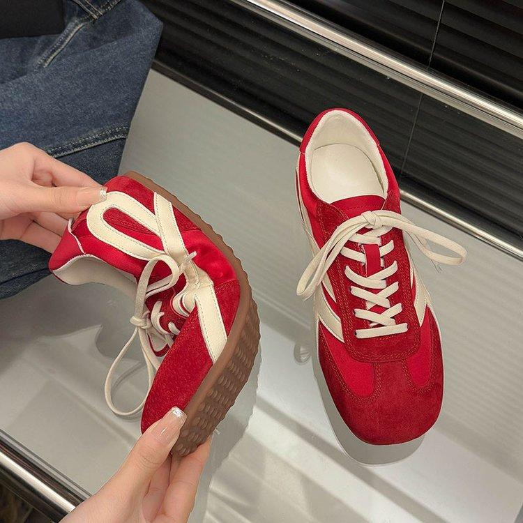 Height Increase 4cm Retro Moral Training Shoes Women's 2025 Spring and Autumn Models Versatile Popular Sports and Leisure Board Shoes Soft-soled Forr