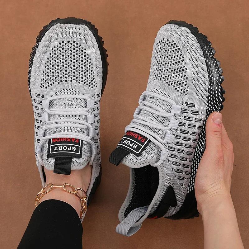 Fashionable Men's Running Shoes Lightweight and Breathable Mesh Sports Shoes Suitable for Walking Gym Non Slip Women's Shoes