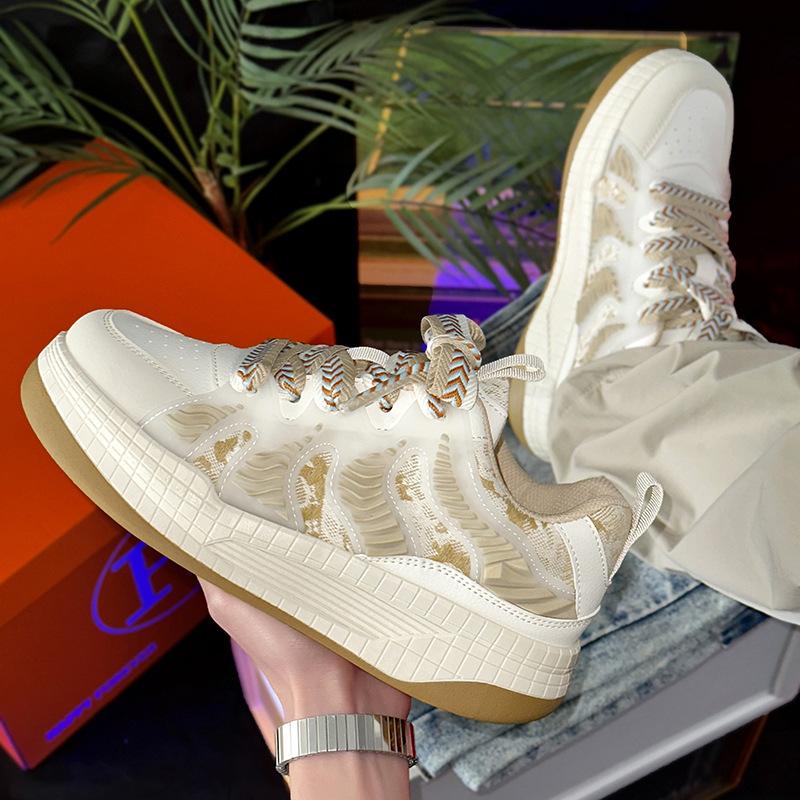 2025 Designer Original Herren Plateau Freizeitschuhe Street Syule Rundzehen Leder Herren Board Schuhe Mode Vielseitige Sneakers Tenis