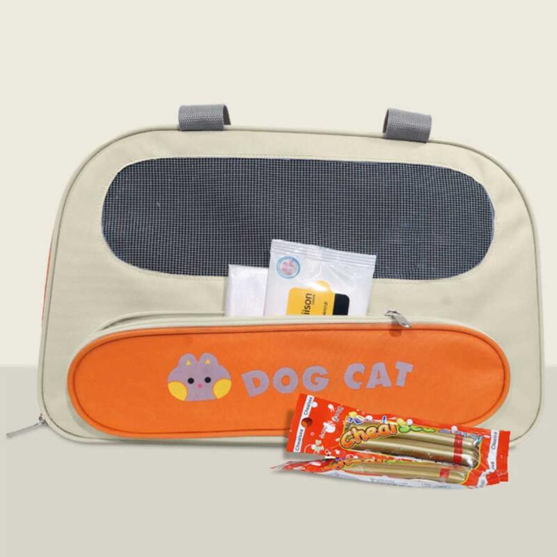 When our baby goes out, he uses the orange shuttle bag.