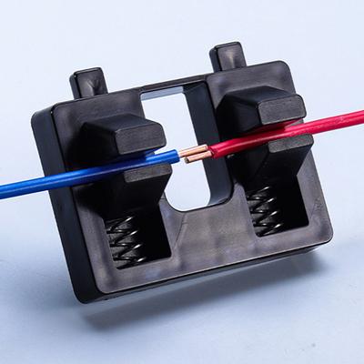 1 Peça Fixador Elétrico para Soldagem de Fios ABS Suporte Estabilizador de Fio Grampos Antiderrapantes Para Localizador de Reparo de Soldagem de Fios Ferramentas de Soldagem