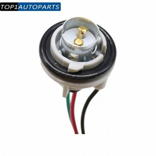 Brake Light Socket and Wire Harness For Subaru 2000-04 Legacy Outback 2.5L