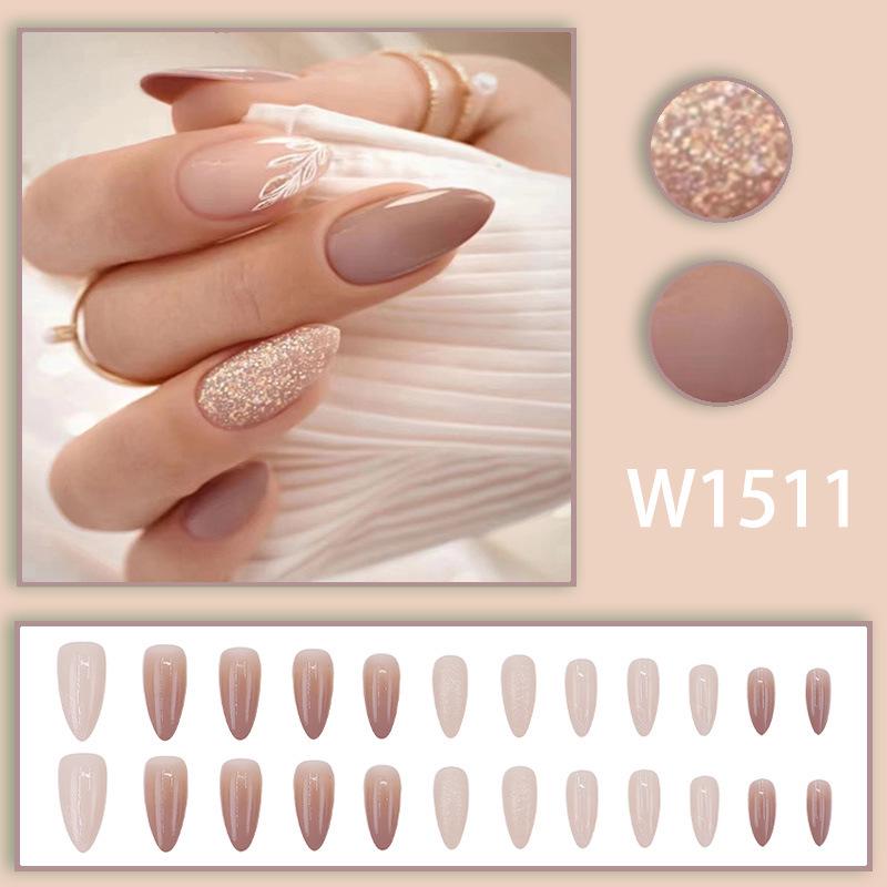 Европейский и американский градиентный миндальный дизайн ногтей: Светлый Кофейно-Нюдовый с Дизайном Осенних Листьев для Шикарного, Носибельного Маникюра