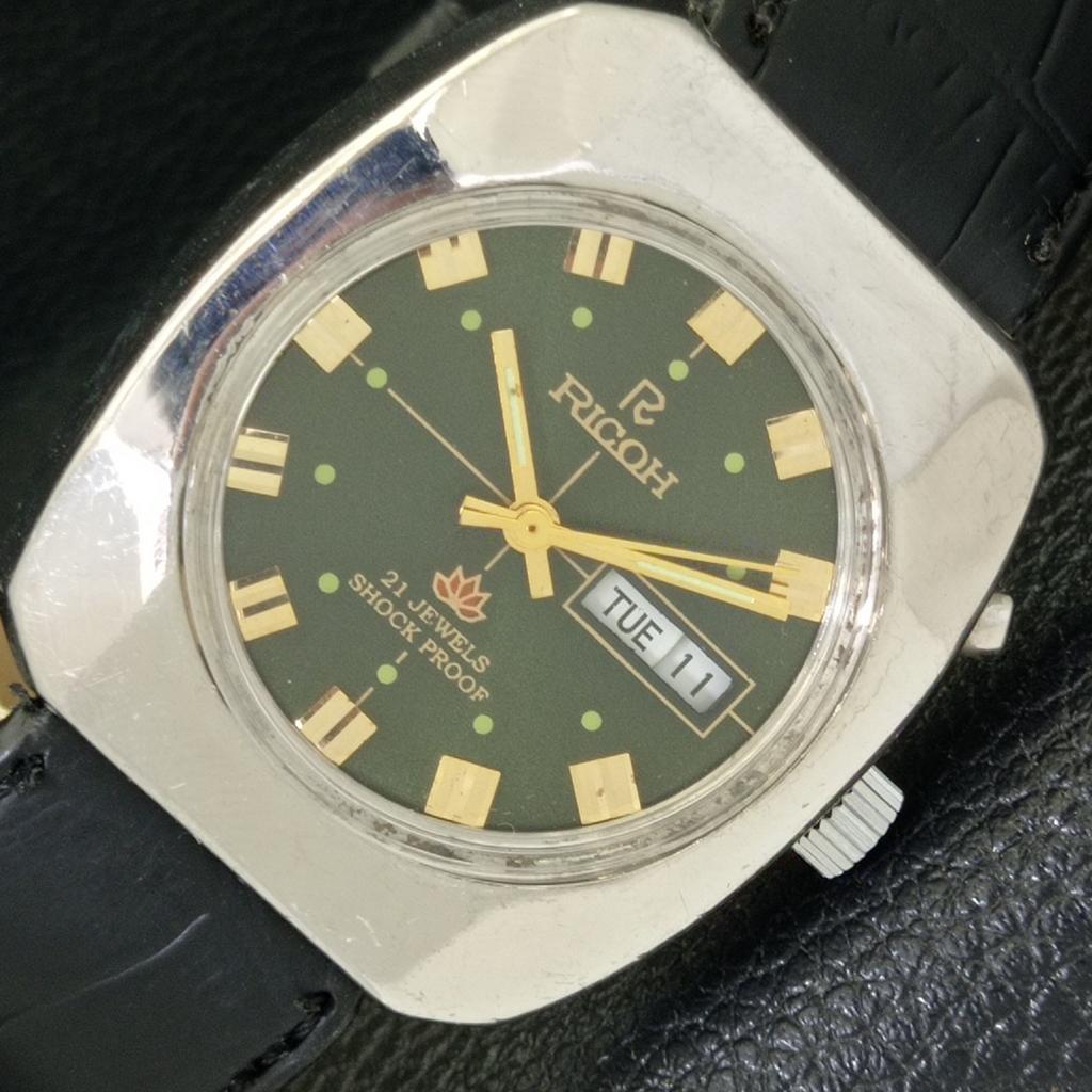 

RICOH R31 AUTOMATIC JAPAN MENS DAY&DATE GREEN COLOR DIAL WATCH a431970-2 R109-a431970