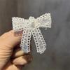 Módní síťovaná květina Ozdoby na boty Šněrovací přívěsky na tenisky Dívčí perlová krajková mašle Ozdoba na boty Šňůrky Spona 1 ks