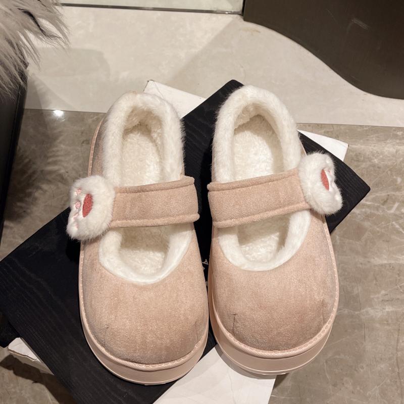 Fashion Cute Plush Cat Paw Decoration Cotton Slippers Women 2025 Winter Sweet Suede Indoor Slides Warm Thick Bottom Short Plush Shoes