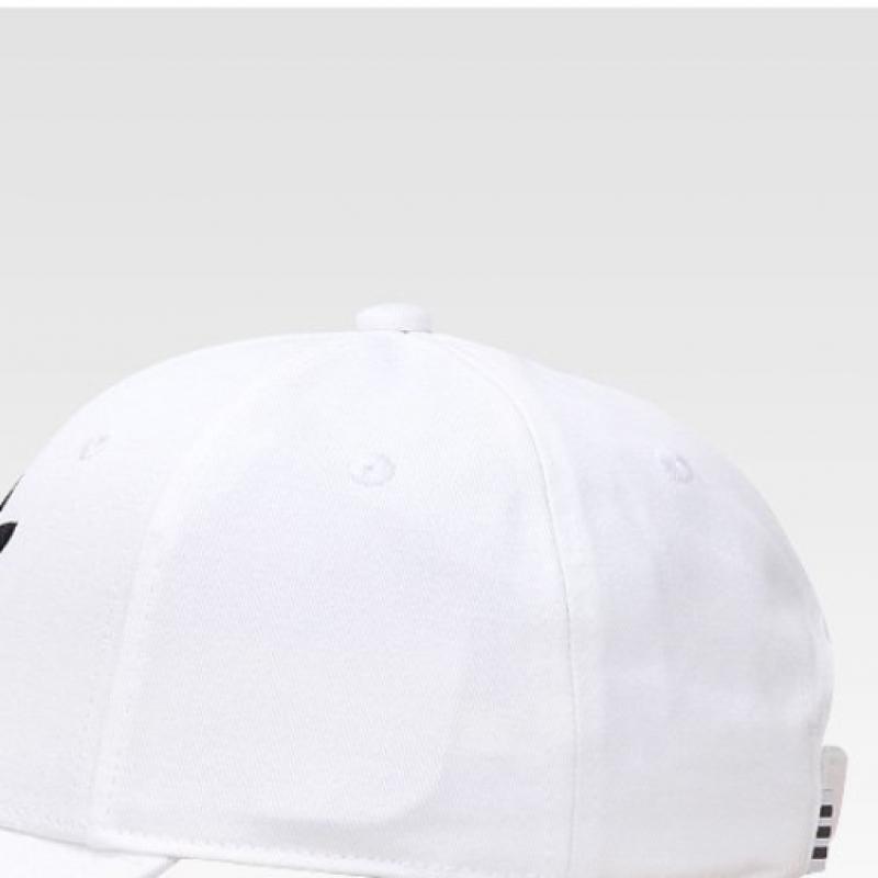 Adidas Gorra de béisbol con trébol Fj2544