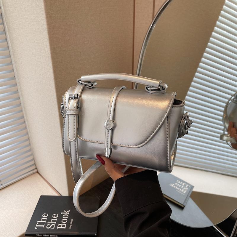 Premium handbag bag women's new popular silver shoulder bag casual versatile messenger small square bag