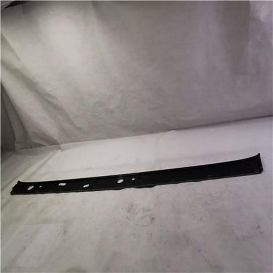 Foton Frontscheibenunterverkleidung L1531011400A0