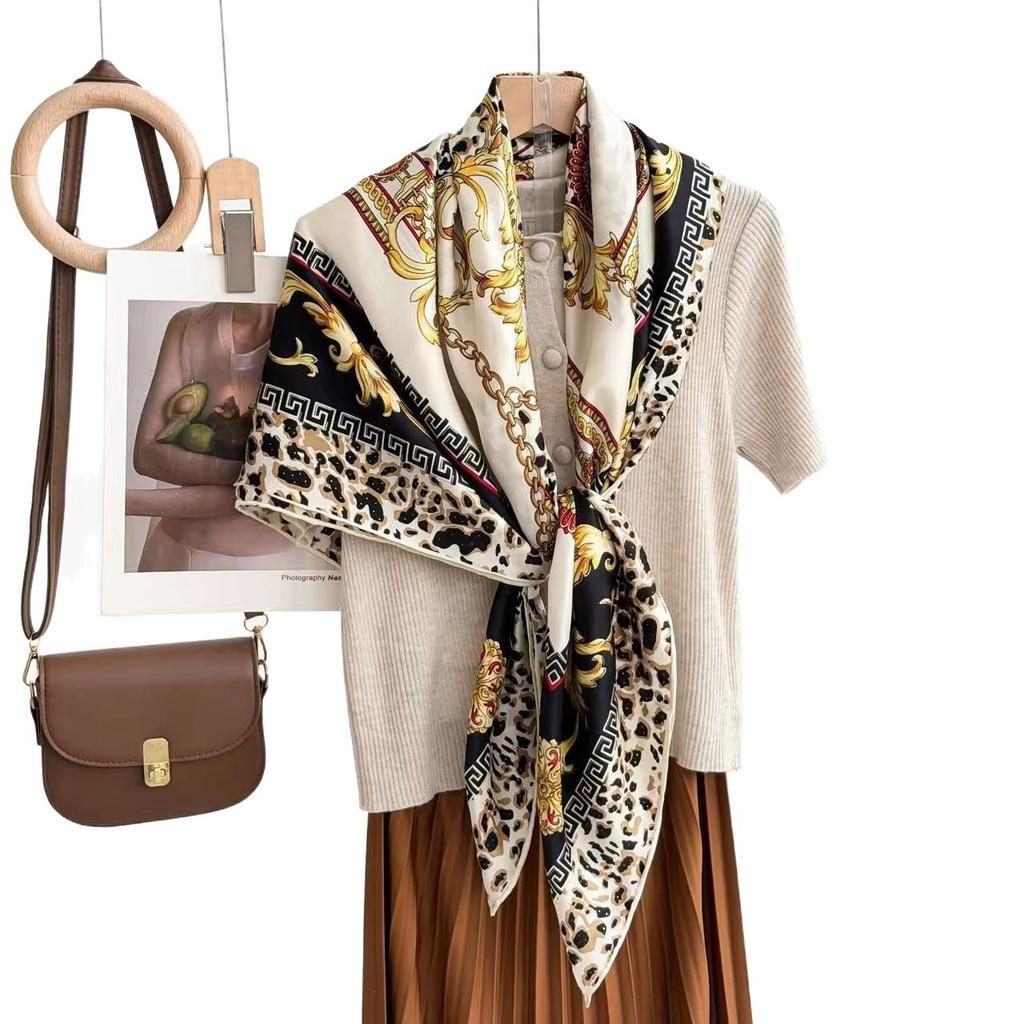 New fashion 111 mulberry silk silk scarf, women's Spring Festival gift for elders to keep warm 111 silk collection