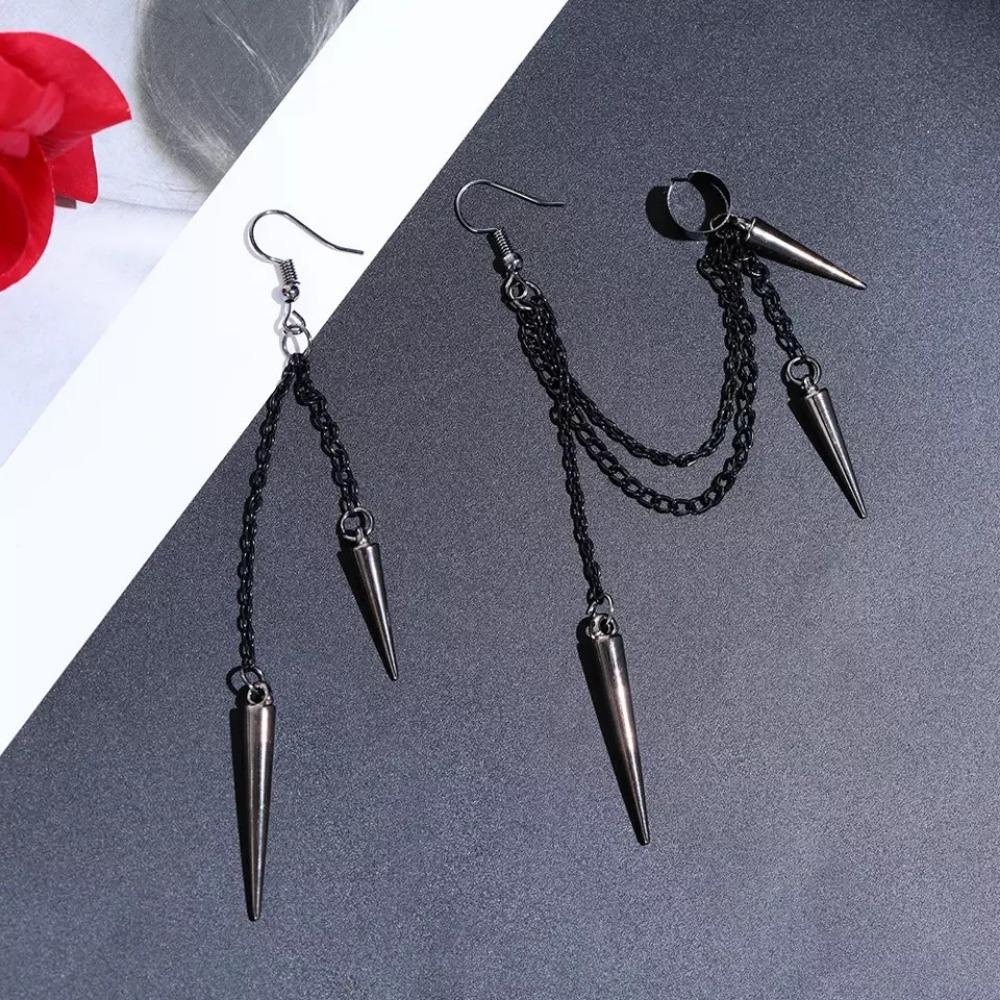 New Fashion Creative Trend Men's Retro Black Tassel Long Chain Punk Earrings Hip Hop Rivets Earrings Female Gothic Party Jewelry