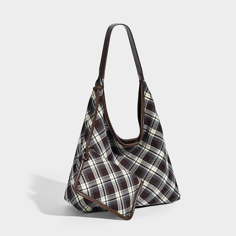 Retro Plaid Underarm Bag for Women 2025 New Style Relaxed Large Capacity Tote Bag Commuting Single Shoulder Underarm Bag Coffee color lattice