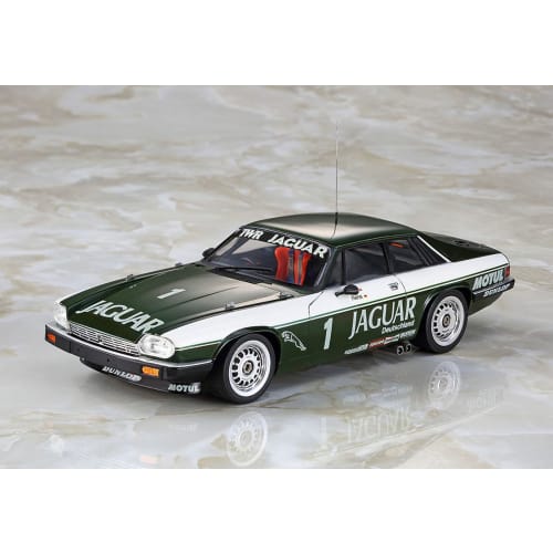 Hasegawa 1/24 Jaguar XJ-S H.E. TWR Plastic Model 20305