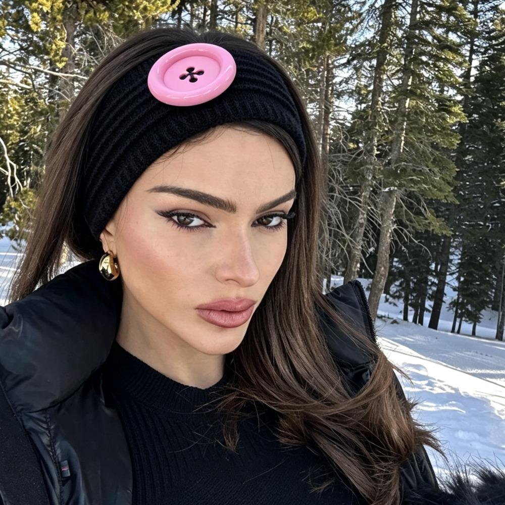Wide Band Knit Headband Colorful Button Hair Wrap Durable Warm Hair Band Winter Daily Wear